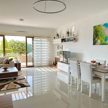 Lägenhet Fully Furnished In Great Residential Complex *